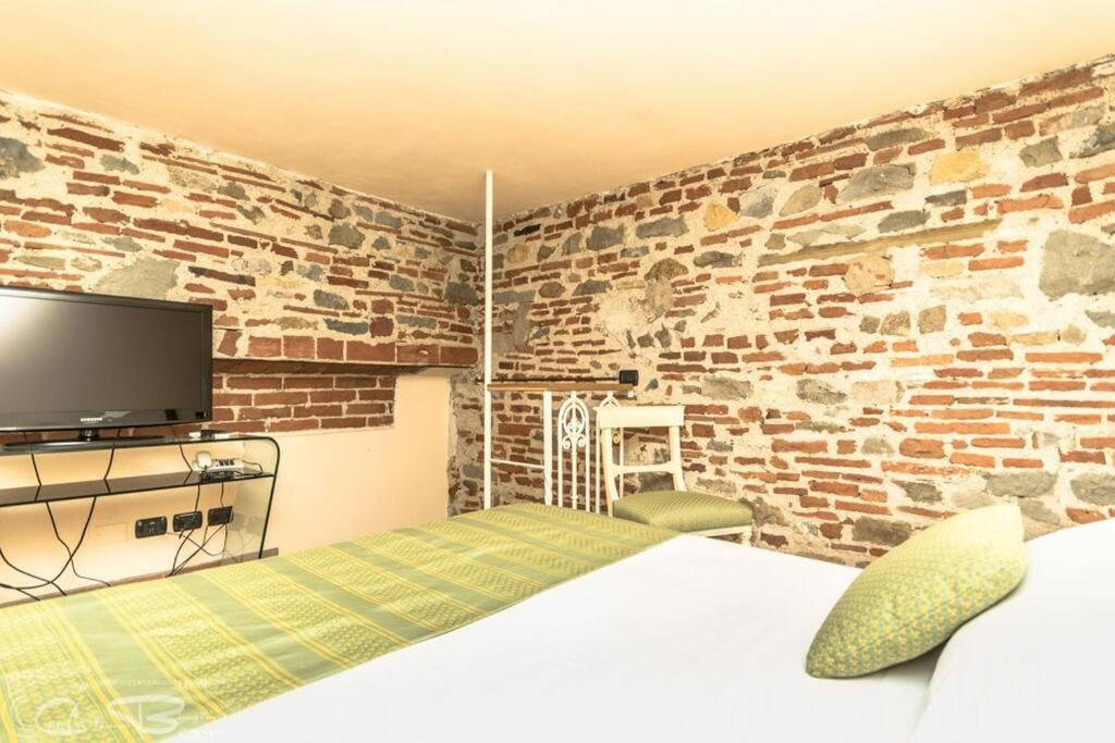 Lovely Apartment By Villa Il Mosaico Florens Exteriör bild